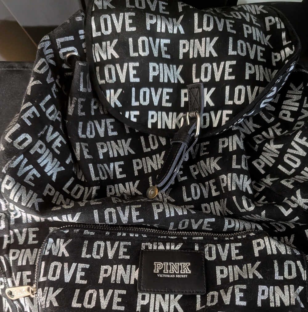 PINK Victoria's Secret Black and White LOVE Print Bag
